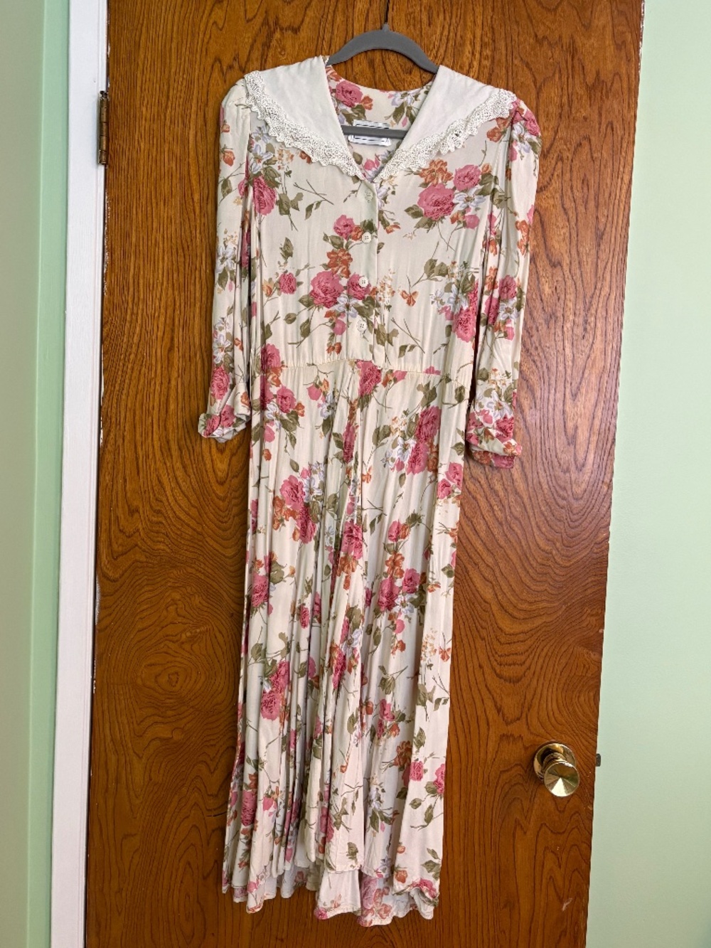 Vintage floral midi dress, size S-M